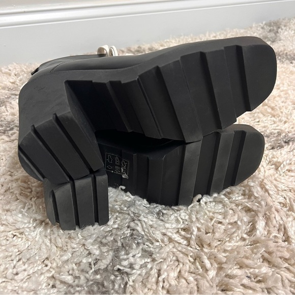 ASOS DESIGN Enola Black leather chunky hiker boots - Picture 8 of 9